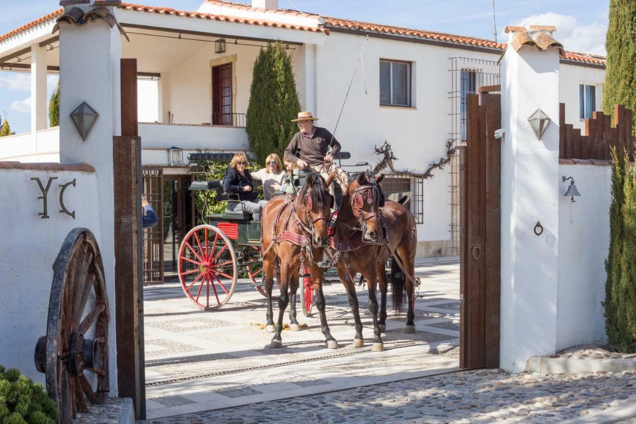 Hearts & Ponies Apartamentos Con Piscinas Privadas Cerca De La Warner ชินชอน ภายนอก รูปภาพ